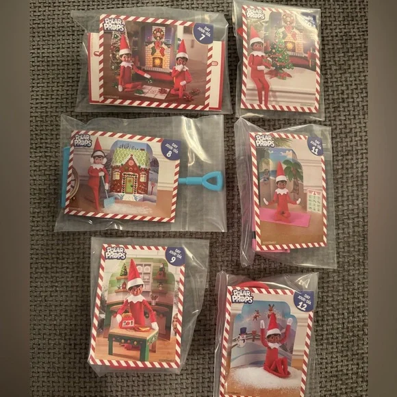 Elf on the Shelf 24-Day Kit - Picture 5 of 8